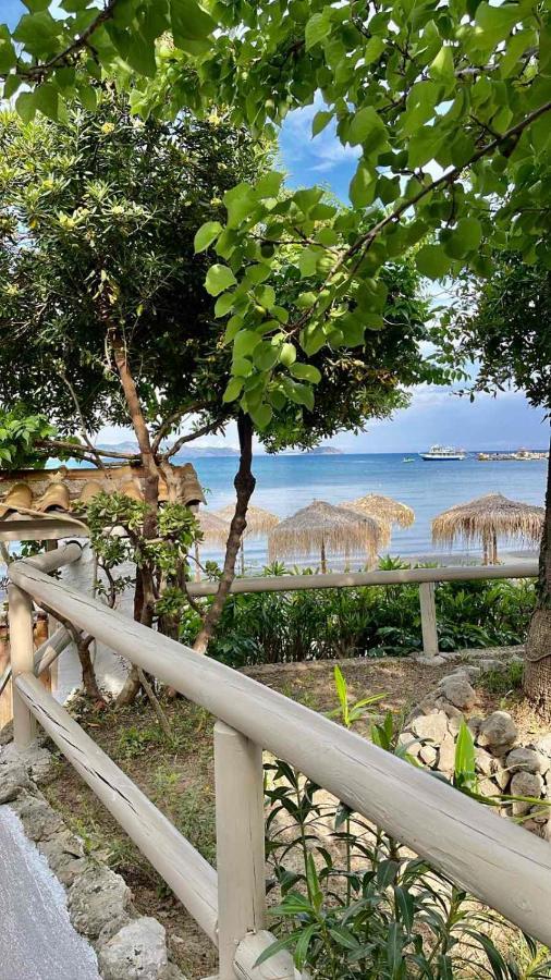 San Salvatore Agios Sostis  外观 照片